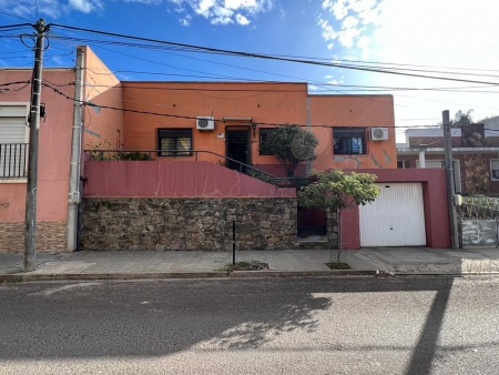 Casa en Venta en Salto, Salto