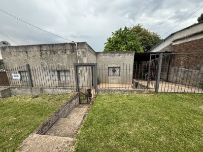 Casa en Venta,  Alquiler en Salto, Salto