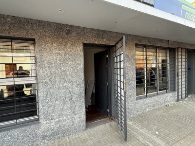 Casa en Alquiler en Salto, Salto