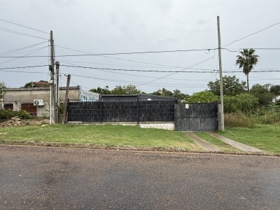 Casas en Venta en Salto, Salto