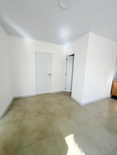Apartamento en Alquiler en Curva de Maroñas, Montevideo