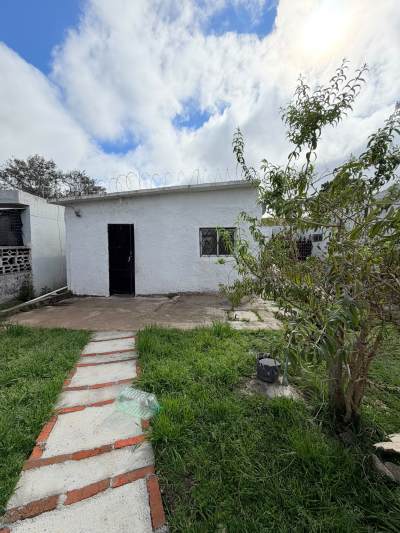 Casa en Alquiler en Punta de Rieles, Montevideo