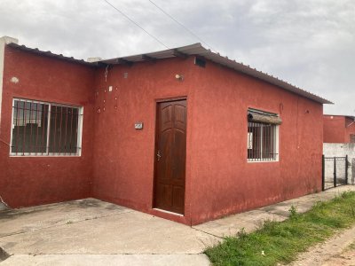 Casa en Alquiler en Barrio Caorsi, Tacuarembó