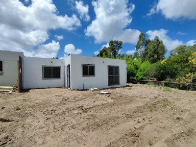 Casas en Alquiler en Colonia Nicolich, Canelones