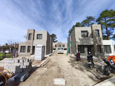 Casas en Venta en Lomas de Solymar, Ciudad de la Costa, Canelones