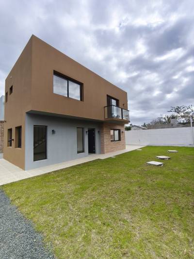 Casa en Venta en Lomas de Solymar, Ciudad de la Costa, Canelones