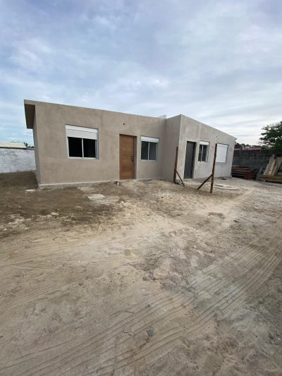 Casa en Alquiler en El Pinar, Ciudad de la Costa, Canelones