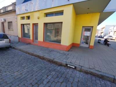 Local Comercial en Alquiler en José Enrique Rodó  ., Mercedes, Soriano