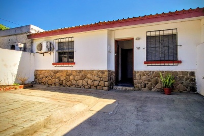 Casas en Venta,  Alquiler en Centro, Salto, Salto