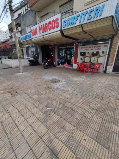 Locales Comerciales en Venta en La Blanqueada, Montevideo
