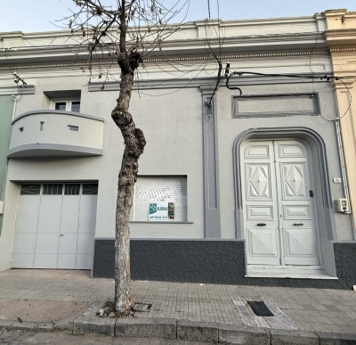 Casa en Alquiler en Mercedes, Soriano