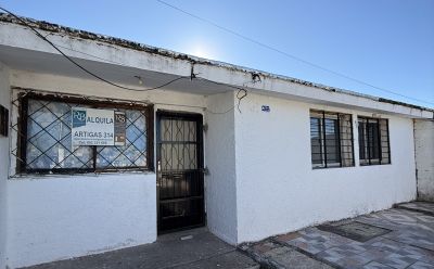 Casa en Alquiler en Mercedes, Soriano