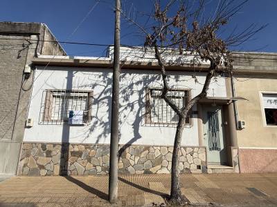 Casa en Alquiler en Mercedes, Soriano
