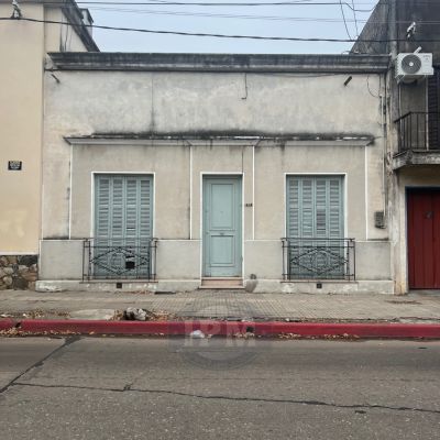 Casas en Alquiler en Centro, Salto, Salto
