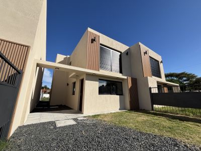 Casa en Venta en San José de Carrasco, Ciudad de la Costa, Canelones