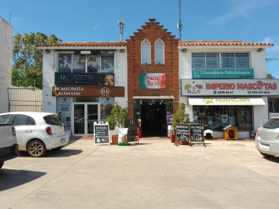 Local Comercial en Alquiler en Lagomar, Ciudad de la Costa, Canelones