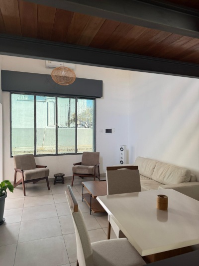 Casa en Alquiler en Mercedes, Soriano