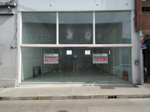 Locales Comerciales y Oficinas en Venta - Alquiler en San José de Mayo, San José