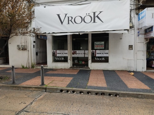 Local Comercial en Alquiler en San José de Mayo