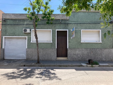Casa en Alquiler en CENTRO, San José de Mayo, San José