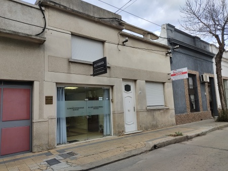 Casa en Alquiler en CENTRO, San José de Mayo, San José