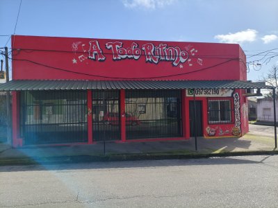 Local Comercial en Alquiler en San José de Mayo, San José