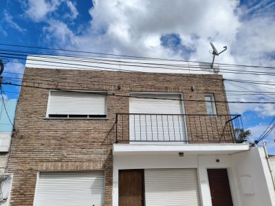 Apartamento en Alquiler en San José de Mayo, San José