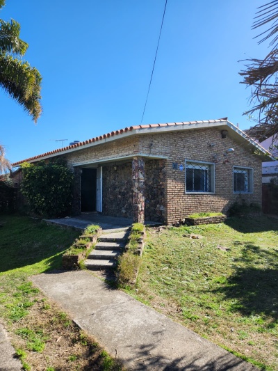 Casa en Alquiler en Barra de Carrasco, Ciudad de la Costa, Canelones