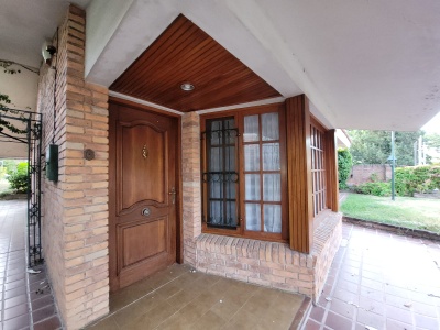 Casa en Venta en Salto, Salto
