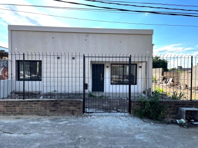 Casa en Alquiler en Cerro, Salto, Salto