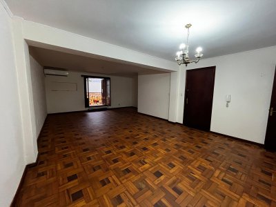 Apartamento en Alquiler en Centro, Salto