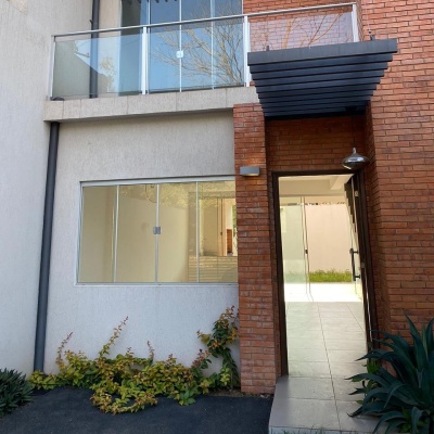 Duplex en Alquileres en Villa Policial, Luque, Central