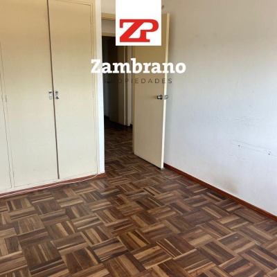 Apartamento en Alquiler en Centro, Salto, Salto