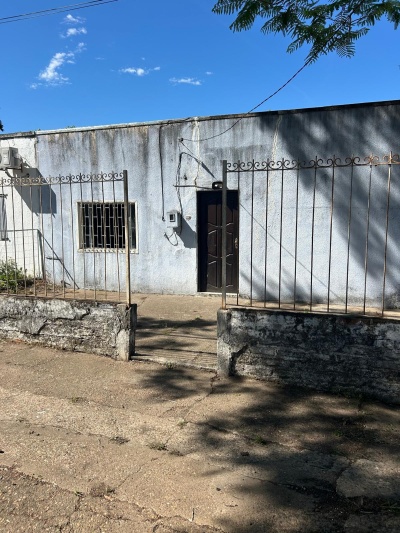 Casas en Alquiler en Centro, Salto, Salto
