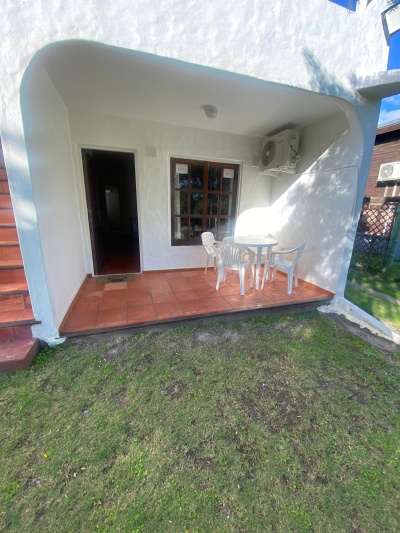 Apartamento en Alquiler en Proa al Mar, Piriápolis, Maldonado