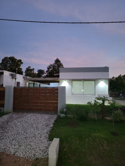 Casa en Venta en Playa Hermosa, Maldonado