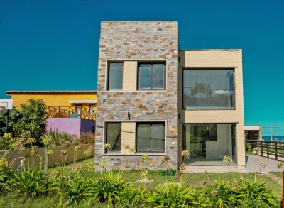 Casa en Venta en Punta Colorada, Maldonado