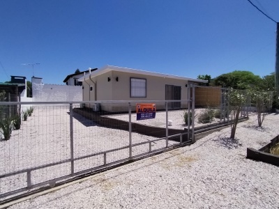 Casa en Venta en Playa Hermosa, Maldonado