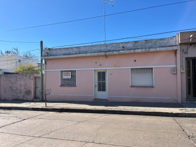 Casa en Venta en Mercedes, Soriano