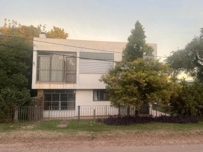 Casa en Venta en Salto, Salto