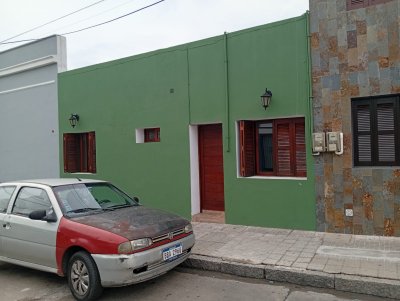 Casa en Venta en Centro, San Carlos, Maldonado