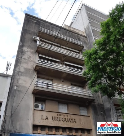 Apartamento en Alquiler en Centro, Salto, Salto