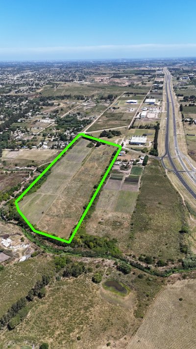 Campos y Chacras en Venta en Las Piedras, Canelones