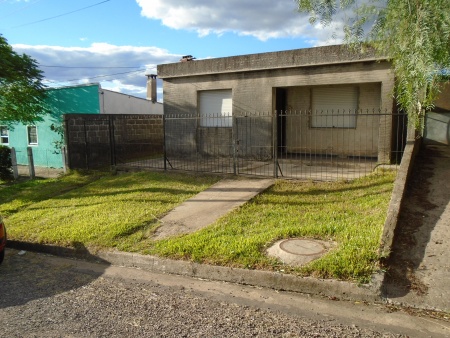 Casa en Venta en Barrio Lopez, Tacuarembó, Tacuarembó
