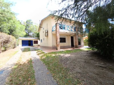 Casa en Venta,  Alquiler en Balneario Iporá, Tacuarembó