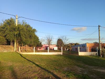 Casa en Alquiler en Barrio Lopez, Tacuarembó