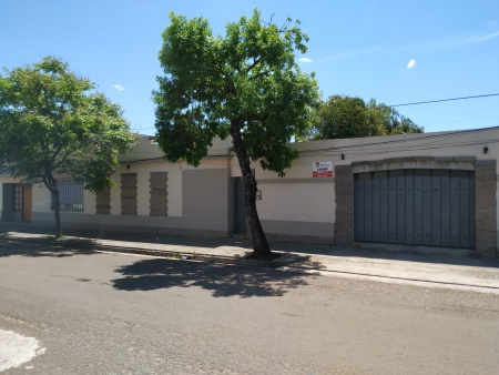 Casas y Apartamentos en Venta en Centro, Tacuarembó, Tacuarembó