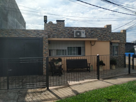 Casa en Venta,  Alquiler en Tacuarembó, Tacuarembó