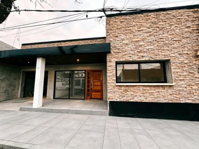 Casas y Apartamentos en Venta en Centro, Tacuarembó