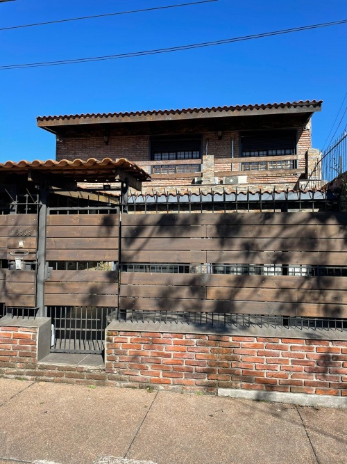 Casas en Venta en Castro Castellanos, Montevideo